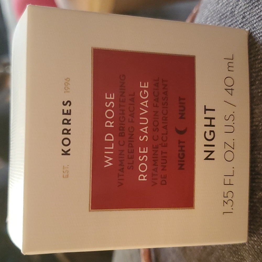 Korres Wild Rose vitamin c sleeping facial